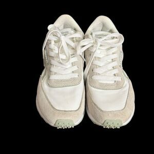 Reebok Women’s Cloud-walk Leather /Suede Sneakers -/SZ: 8.5